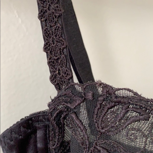 Black Lace Balconette Bra - Picture 3 of 4
